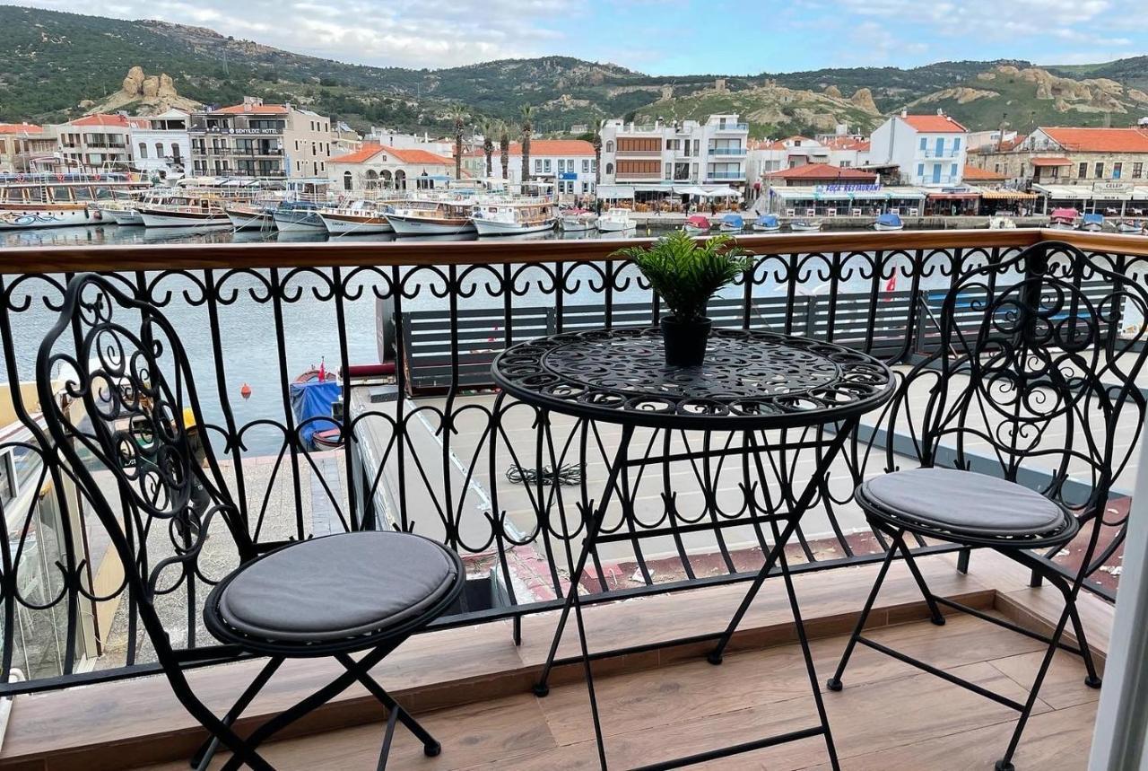 Palmiye Konuk Evi Foça Extérieur photo