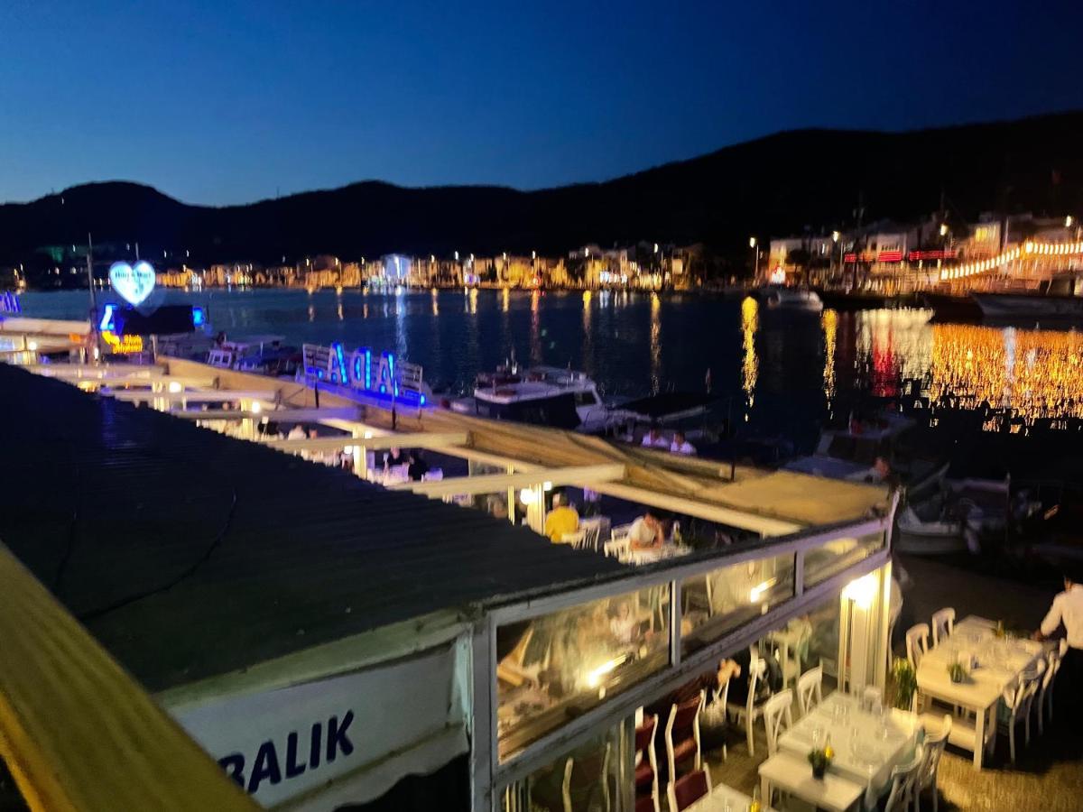 Palmiye Konuk Evi Foça Extérieur photo